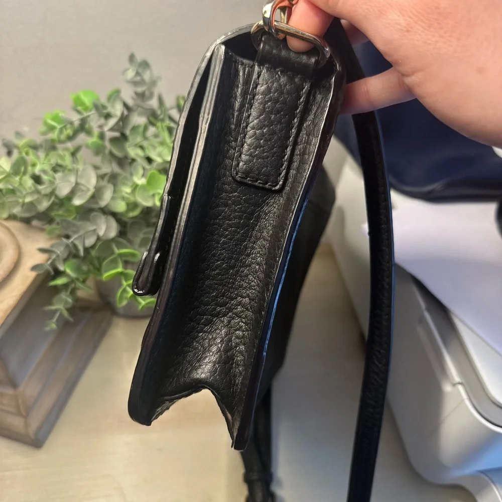 Kate Spade Pebbled Leather black Crossbody Bag - Picture 6 of 12